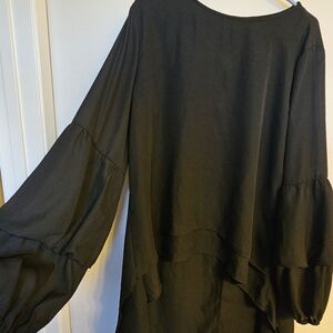 Black Flowy High Low Long Sleeve Top
